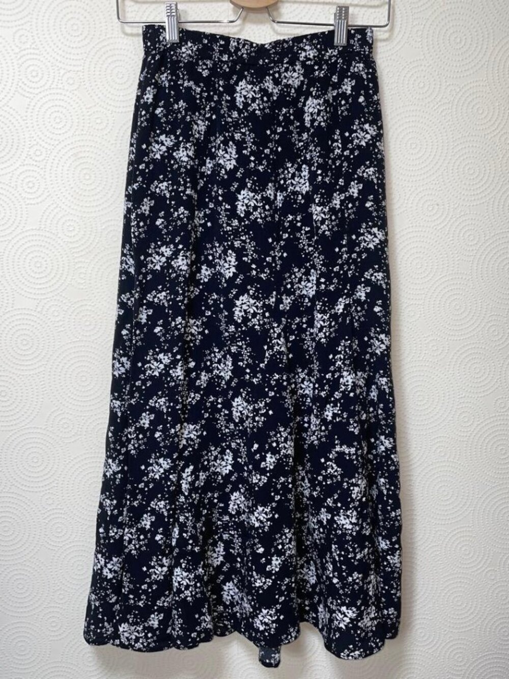 Beaunie Floral Flare Long Skirt Black Elastic Waist